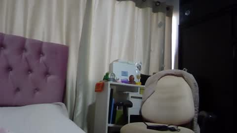 Snapshot of alia_lombardi chatting on 12/11/24, 12:34 Alia Anjali online show from 12/11/24, 12:34