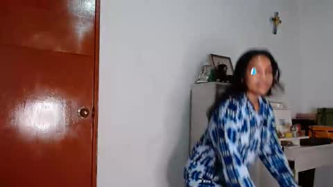 Alia      Anjali  online show from 10/29/25, 02:41