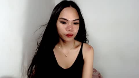 Snapshot of aliahadams chatting on 10/12/25, 03:22 ALIAH online show from 10/12/25, 03:22