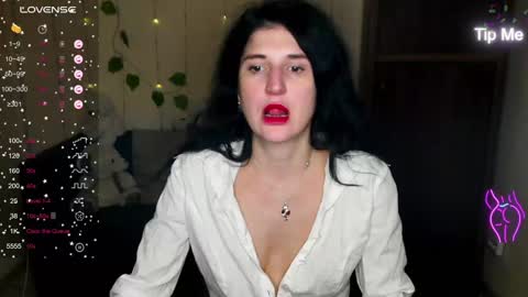 Alianna online show from 01/13/25, 12:24