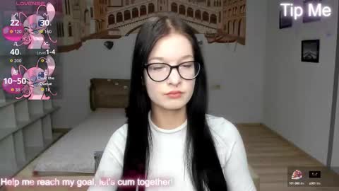 Alica online show from 10/14/25, 11:33