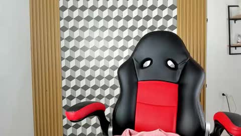 alice__brow online show from 09/21/25, 03:35