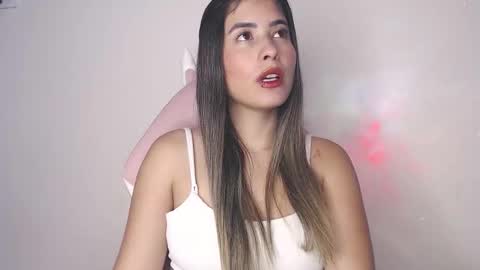 Snapshot of alice_cespedes chatting on 10/03/25, 12:18 alice_cespedes online show from 10/03/25, 12:18