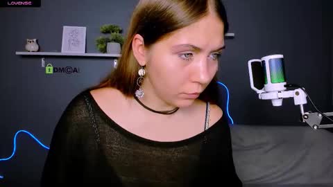 Snapshot of alice_cold chatting on 09/23/25, 05:54 alice_cold online show from 09/23/25, 05:54