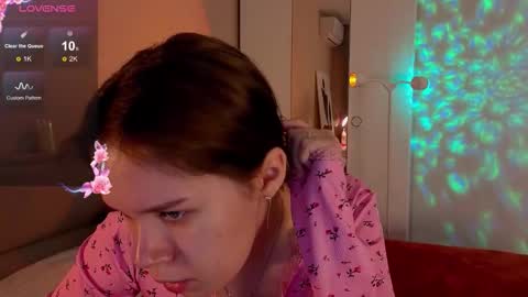 Alice online show from 11/22/25, 03:49