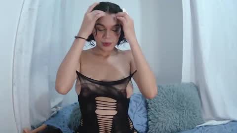 alice_paola online show from 10/05/25, 11:02