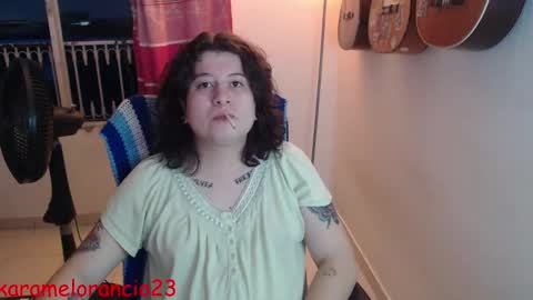 Alicia Aldara online show from 09/29/25, 10:31