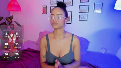 Snapshot of alice_simmons chatting on 09/18/25, 12:07 alice_simmons online show from 09/18/25, 12:07