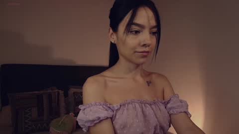 Snapshot of alice_steffen chatting on 01/17/25, 10:01 evedam online show from 01/17/25, 10:01
