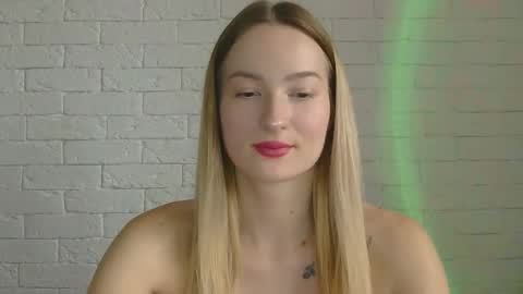 Alice online show from 10/21/25, 01:12