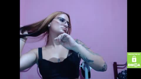 Snapshot of alice_trinity chatting on 09/21/25, 11:06 Alice online show from 09/21/25, 11:06