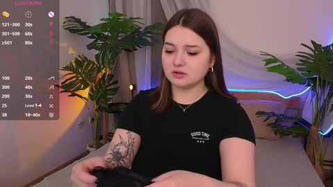 Alice  online show from 10/22/25, 03:01