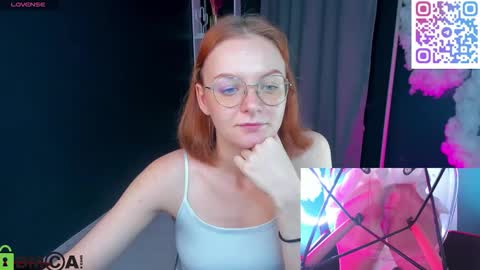 Cat online show from 09/12/25, 10:32
