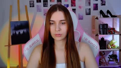 Snapshot of alicecharmy chatting on 01/04/25, 02:04 alicecharmy online show from 01/04/25, 02:04