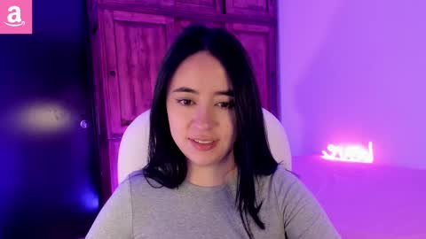 Snapshot of alicee_2 chatting on 02/22/25, 02:30 Aliceee .. 97YP9VWGZHrefnav wishlist lists 1 online show from 02/22/25, 02:30