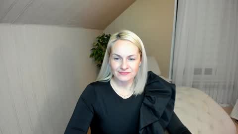 Alicee online show from 12/24/24, 07:00