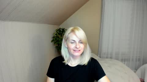 Alicee online show from 01/04/25, 05:05