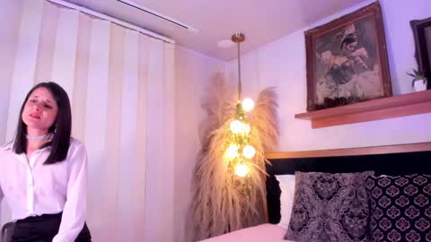 Snapshot of alicee_milf_ chatting on 01/21/25, 02:15 Aleja online show from 01/21/25, 02:15