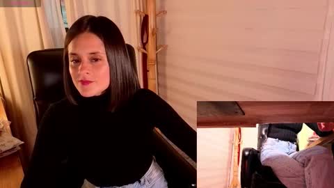 Aleja  online show from 11/10/25, 10:58