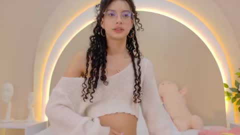 alice online show from 10/27/25, 04:33