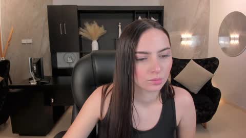 Alice online show from 01/04/25, 03:18