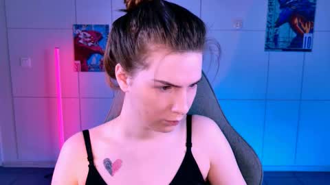 Alice online show from 11/15/25, 05:16