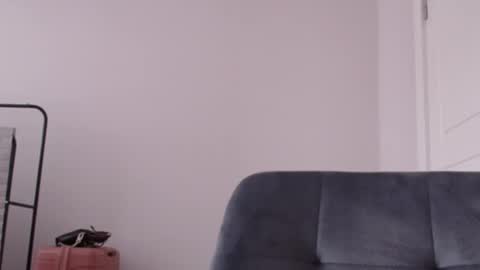 Snapshot of aliceinspires chatting on 10/22/25, 01:00 Alice online show from 10/22/25, 01:00