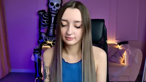 Alice online show from 10/20/25, 01:11