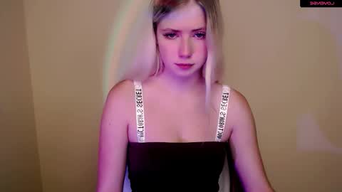 Snapshot of alicemeow_ chatting on 10/04/25, 01:31 Alice online show from 10/04/25, 01:31