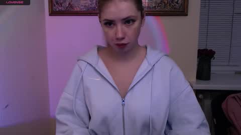 Alice online show from 11/05/25, 08:03