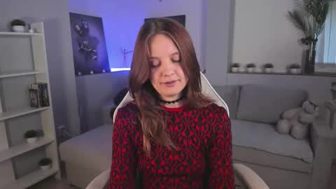 Snapshot of alicepill chatting on 09/18/25, 02:13 Alice online show from 09/18/25, 02:13