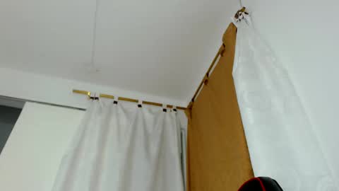 Snapshot of alicesweetx chatting on 10/03/25, 10:56 alices cuenta independiente online show from 10/03/25, 10:56