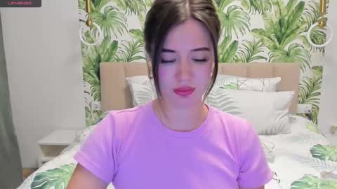 Alice online show from 09/24/25, 04:21