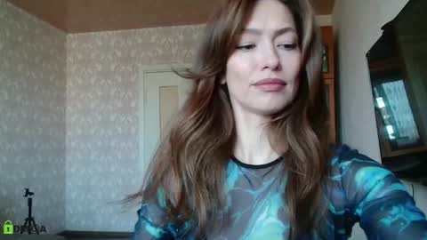 Alicia online show from 09/17/25, 04:25