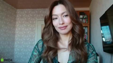 Alicia online show from 10/08/25, 04:43