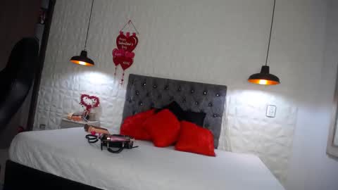 Snapshot of alicia_wonder_dl chatting on 03/02/25, 12:43 Ali online show from 03/02/25, 12:43