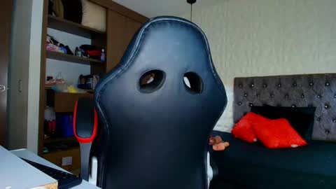 Snapshot of alicia_wonder_dl chatting on 09/19/25, 11:44 Ali online show from 09/19/25, 11:44