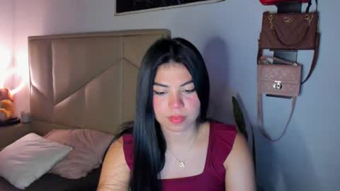 Snapshot of aliciabiden chatting on 09/24/25, 04:16 aliciabiden online show from 09/24/25, 04:16