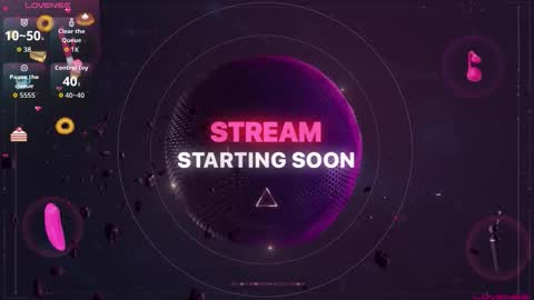 Snapshot of alicialevy chatting on 12/01/25, 11:26 LUNA online show from 12/01/25, 11:26