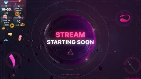 Snapshot of alicialevy chatting on 12/02/25, 11:59 LUNA online show from 12/02/25, 11:59