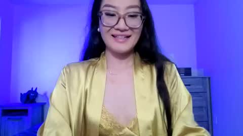 Alicia Hebi online show from 10/06/25, 04:15