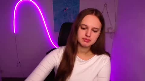 Alicie online show from 10/15/25, 05:40