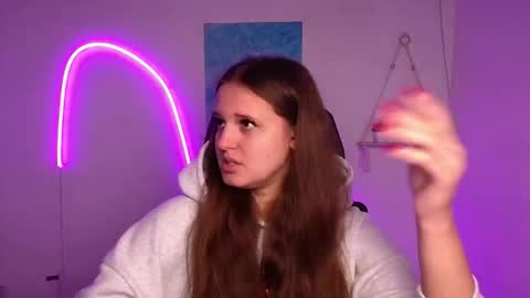 Alicie online show from 10/21/25, 11:22