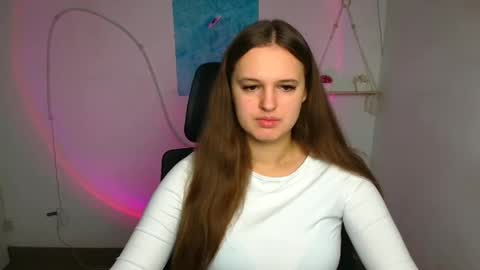 Alicie online show from 10/28/25, 06:50