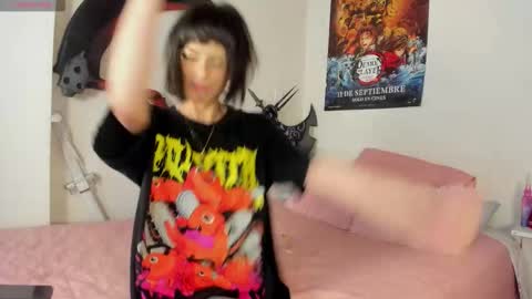 Aiko  Independent Model  online show from 10/25/25, 09:09