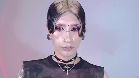     online show from 12/11/24, 12:54