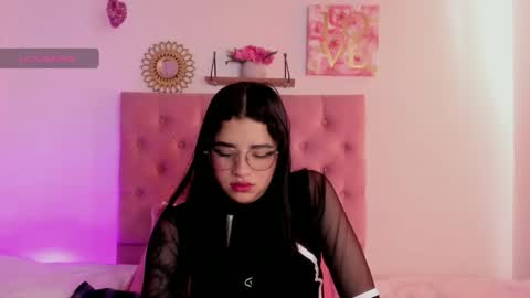 Snapshot of aliice_walker_ chatting on 12/05/24, 03:39 aliice_walker_ online show from 12/05/24, 03:39