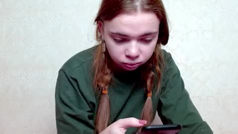 Alice online show from 12/06/24, 12:16