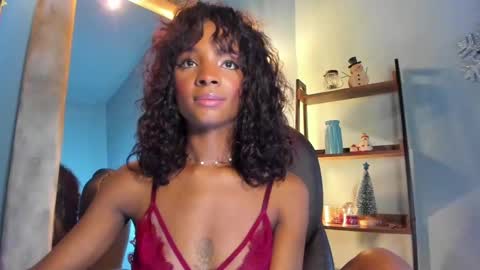 Snapshot of alika_houston chatting on 12/18/24, 01:15 IG Alik nasso online show from 12/18/24, 01:15