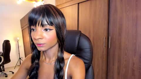 Snapshot of alika_houston chatting on 02/25/25, 08:03 IG Alik nasso online show from 02/25/25, 08:03